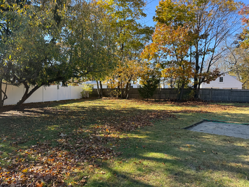 165 Haverhill Ave - Photo 3 of 20