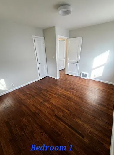 4163 Burns Ave - Photo 4 of 12