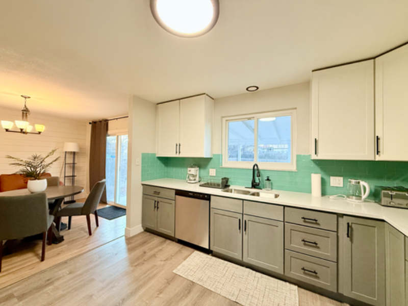 9989 Dodge Dr - Photo 6 of 27