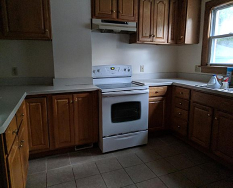 17355 Mcintyre St - Photo 2 of 11