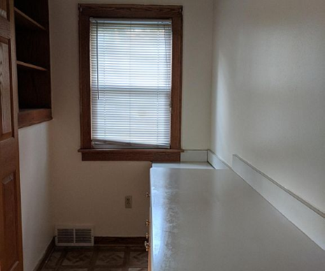 17355 Mcintyre St - Photo 3 of 11