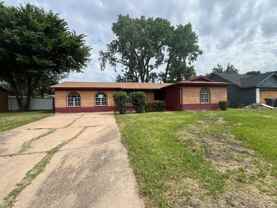 2217 52nd St - Photo 1 of 1