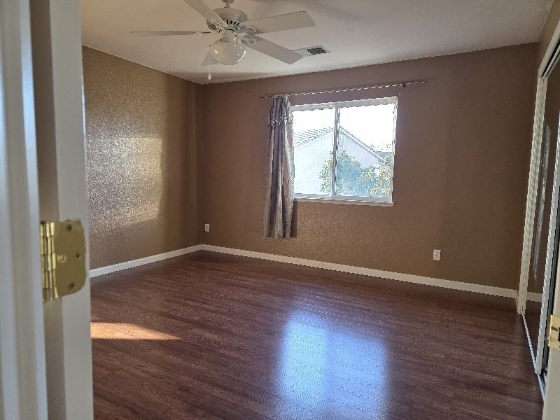 2816 Almond St - Photo 5 of 12