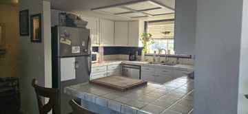 featured image of 763 N Taylor St