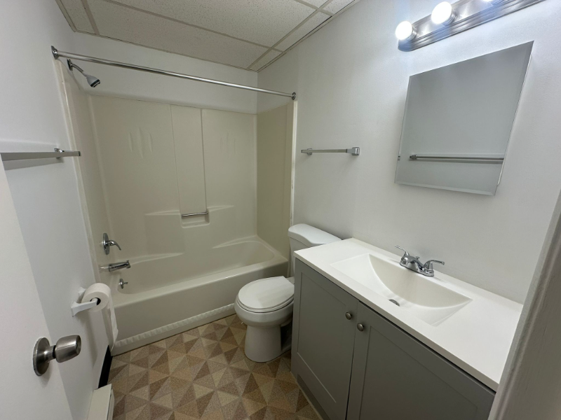 2426 Echo Valley Dr #2426 - Photo 5 of 10