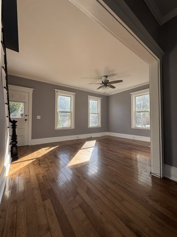 1104 Pleasant St - Photo 5 of 21