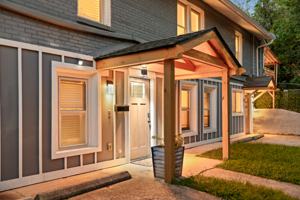 featured image of 26 Hanover St #B