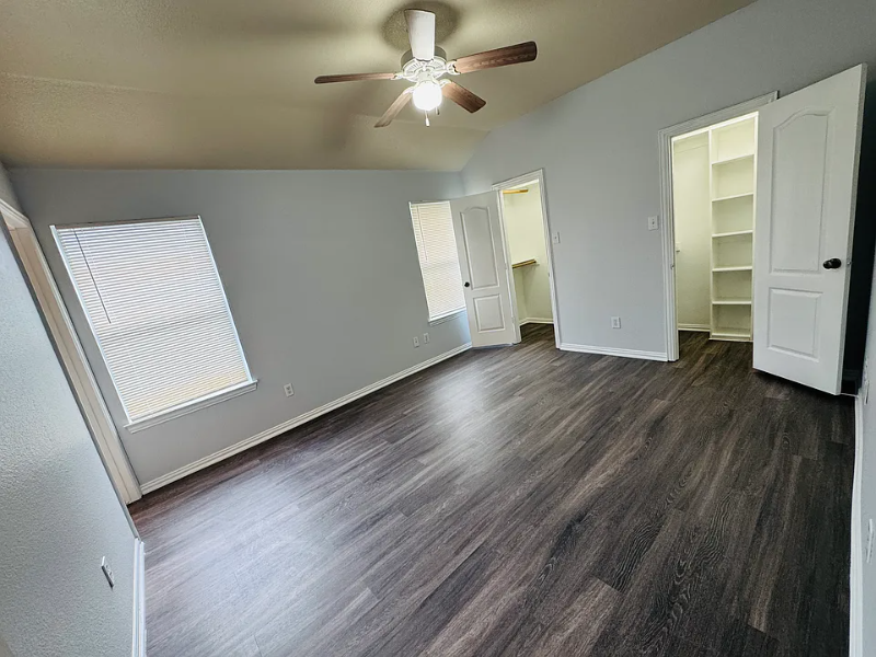 5728 Swords Dr - Photo 7 of 20