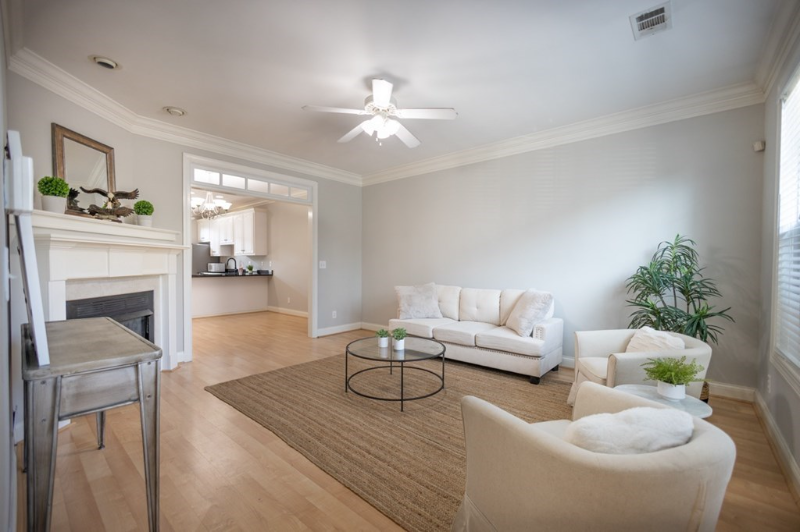 1955 Oxford Ct - Photo 7 of 20