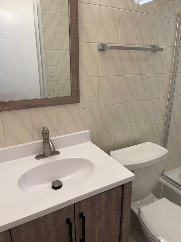 7238 Kennedy Ave #3 - Photo 3 of 10