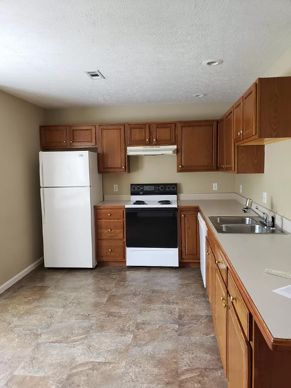 30 S Cedar Ln - Photo 2 of 6