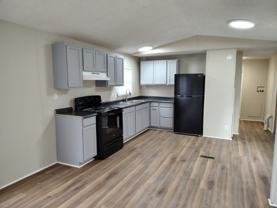 13 Ez Ln - Photo 1 of 1