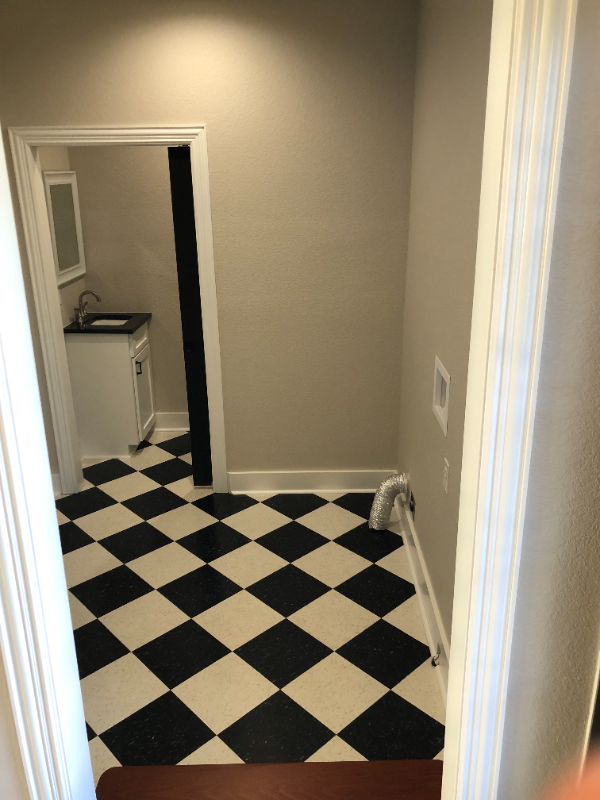 1006 Bales St - Photo 7 of 16