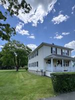 featured image of 10 Maple St #1