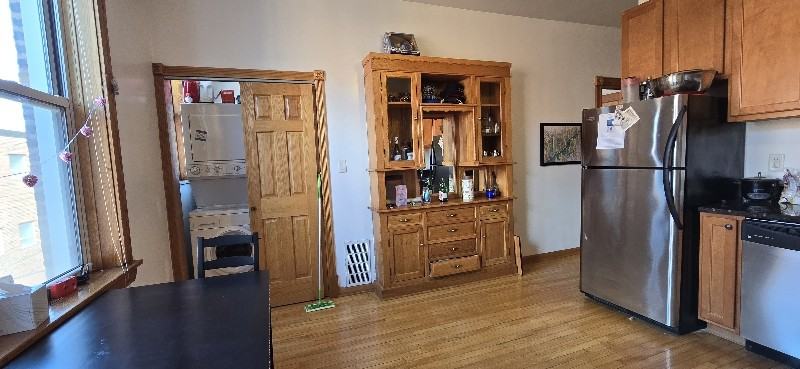 2342 W Walton St #2R - Photo 3 of 18