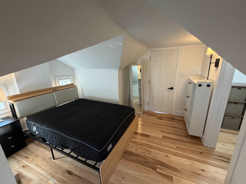 251 S Lafayette St - Photo 7 of 11