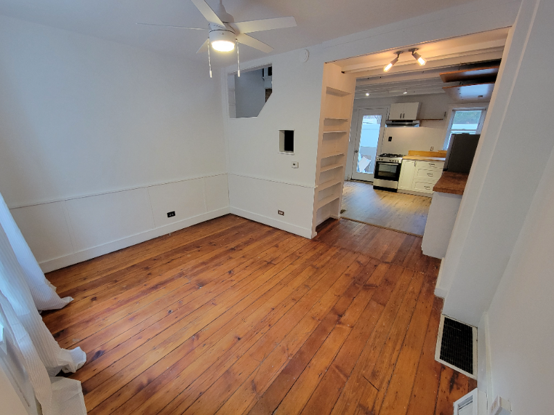 223 Mercer St - Photo 2 of 12