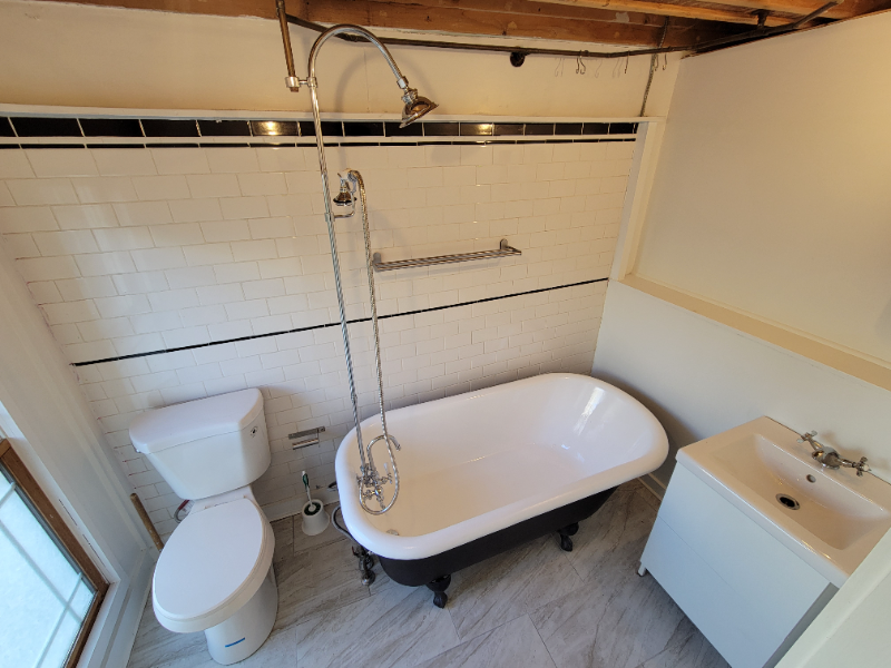 223 Mercer St - Photo 6 of 12