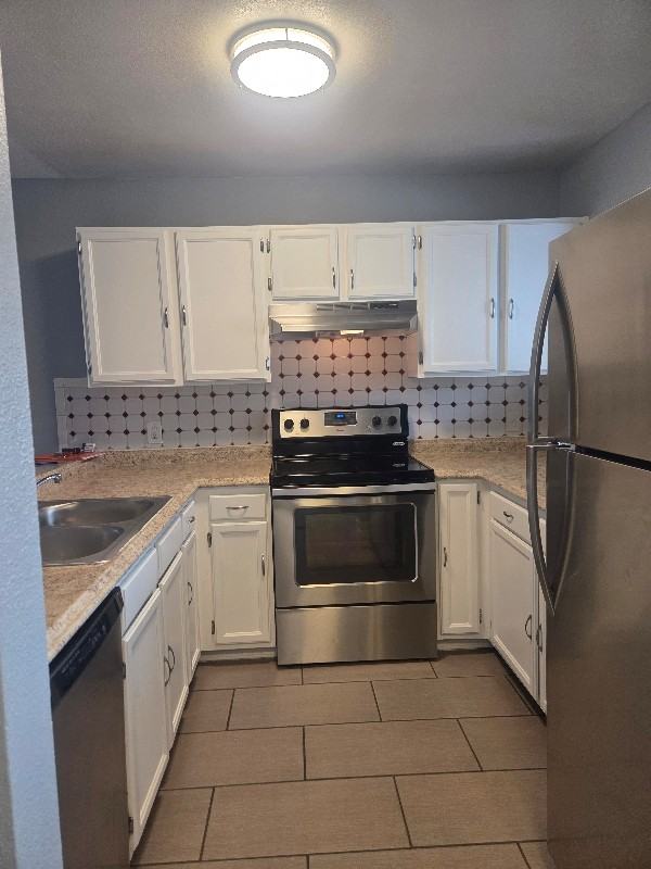 6160 Fenton St - Photo 3 of 20