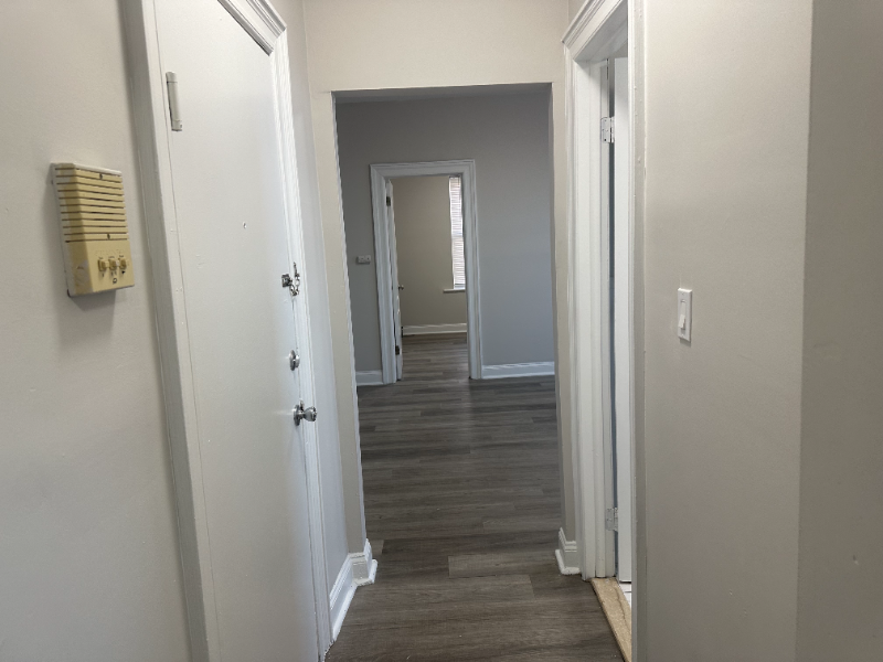 328 61st St #C1 - Photo 6 of 19