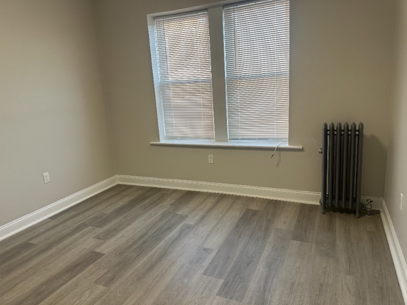 328 61st St #C1 - Photo 7 of 19