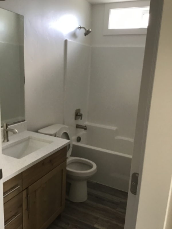 209 Huntington St - Photo 5 of 15