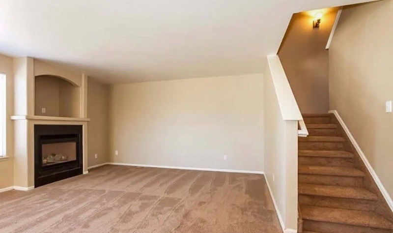 12993 E 47th Ave - Photo 5 of 9