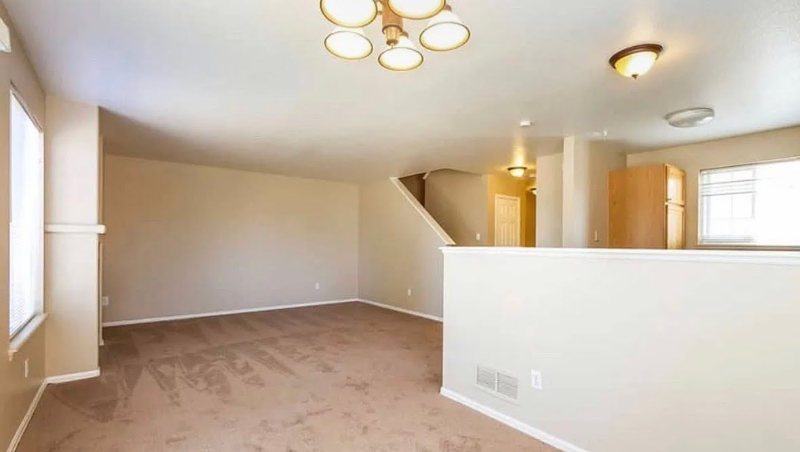 12993 E 47th Ave - Photo 6 of 9