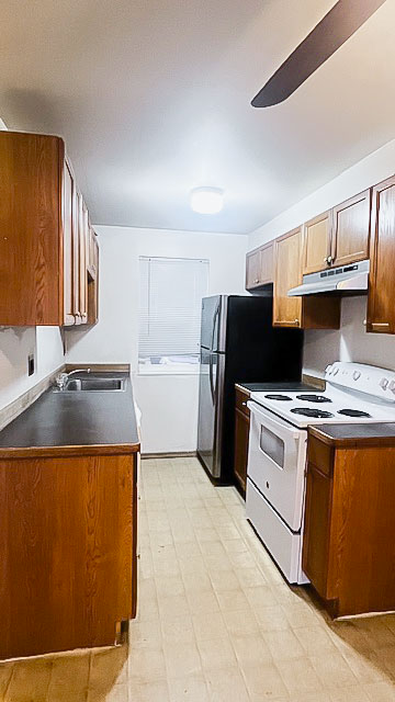 441 Park Ave N #C - Photo 2 of 9