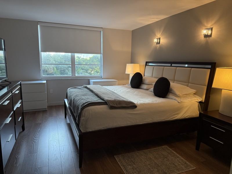 2333 Brickell Ave #306 - Photo 6 of 33