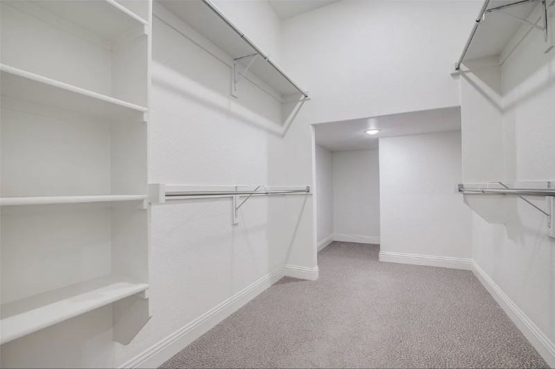 4184 Curtiss Dr - Photo 4 of 12