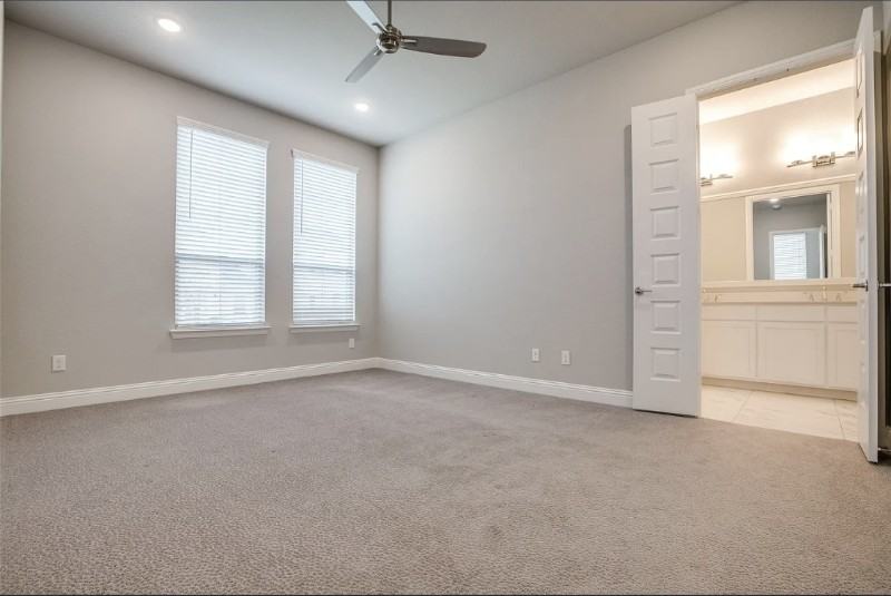 4184 Curtiss Dr - Photo 7 of 12