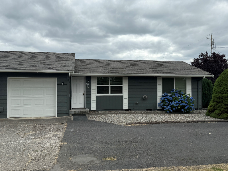 288 N Mcneely St - Photo 4 of 17