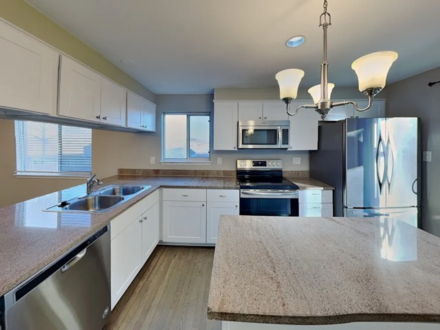 12354 Glencoe St - Photo 3 of 11