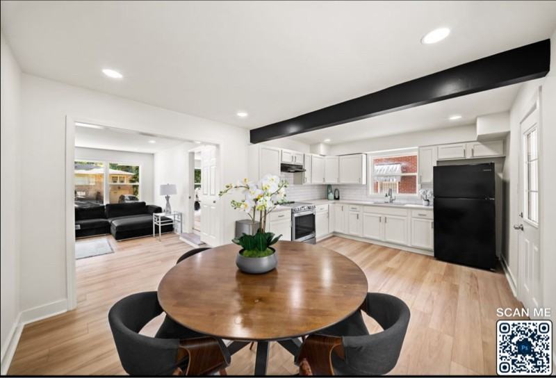 183 Chicamauga Pl Sw - Photo 2 of 11