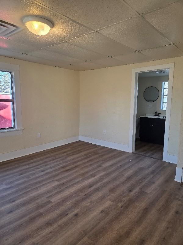 415 W Oakland St - Photo 3 of 9