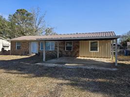 featured image of 302 N Main St