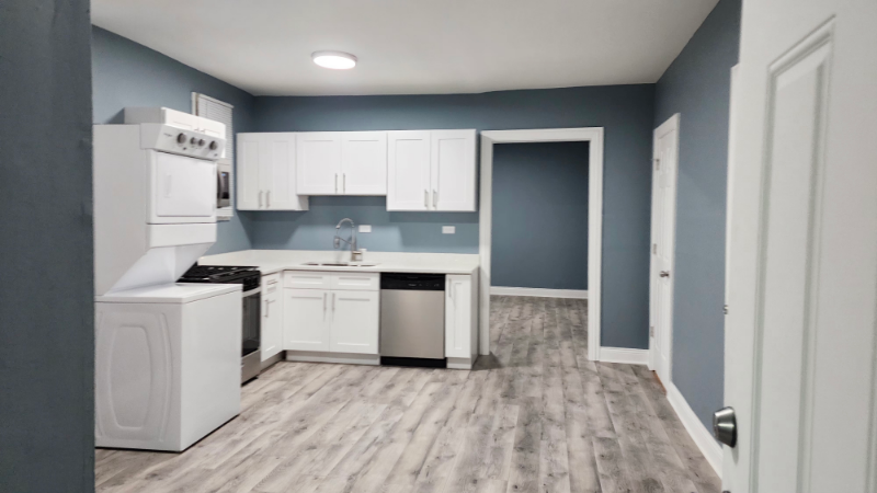 3662 S Paulina St #1F - Photo 2 of 13