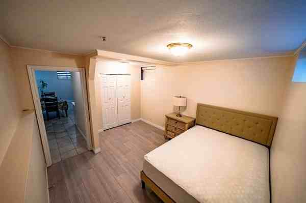 880 East 51st Avenue - Photo 4 of 5