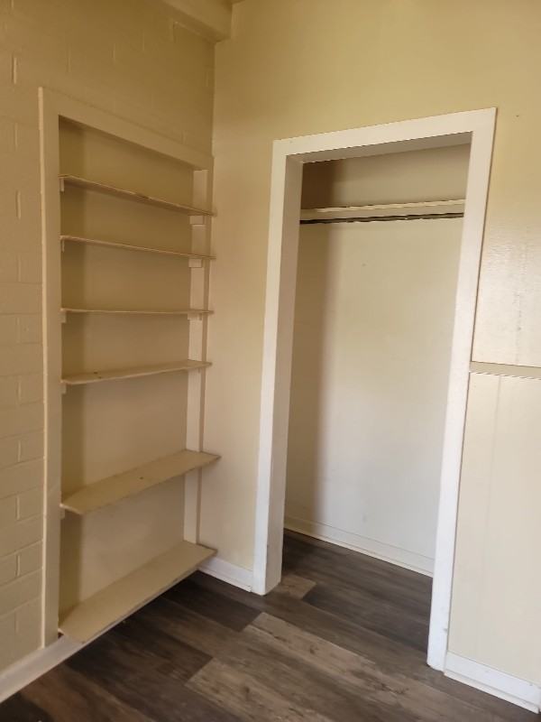 3801 E Andy Devine Ave #5 - Photo 4 of 6