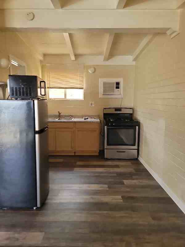 3801 E Andy Devine Ave #5 - Photo 5 of 6