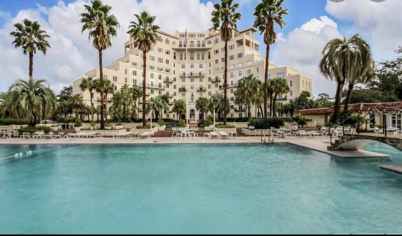 700 Wilmington Island Rd #305 - Photo 3 of 20