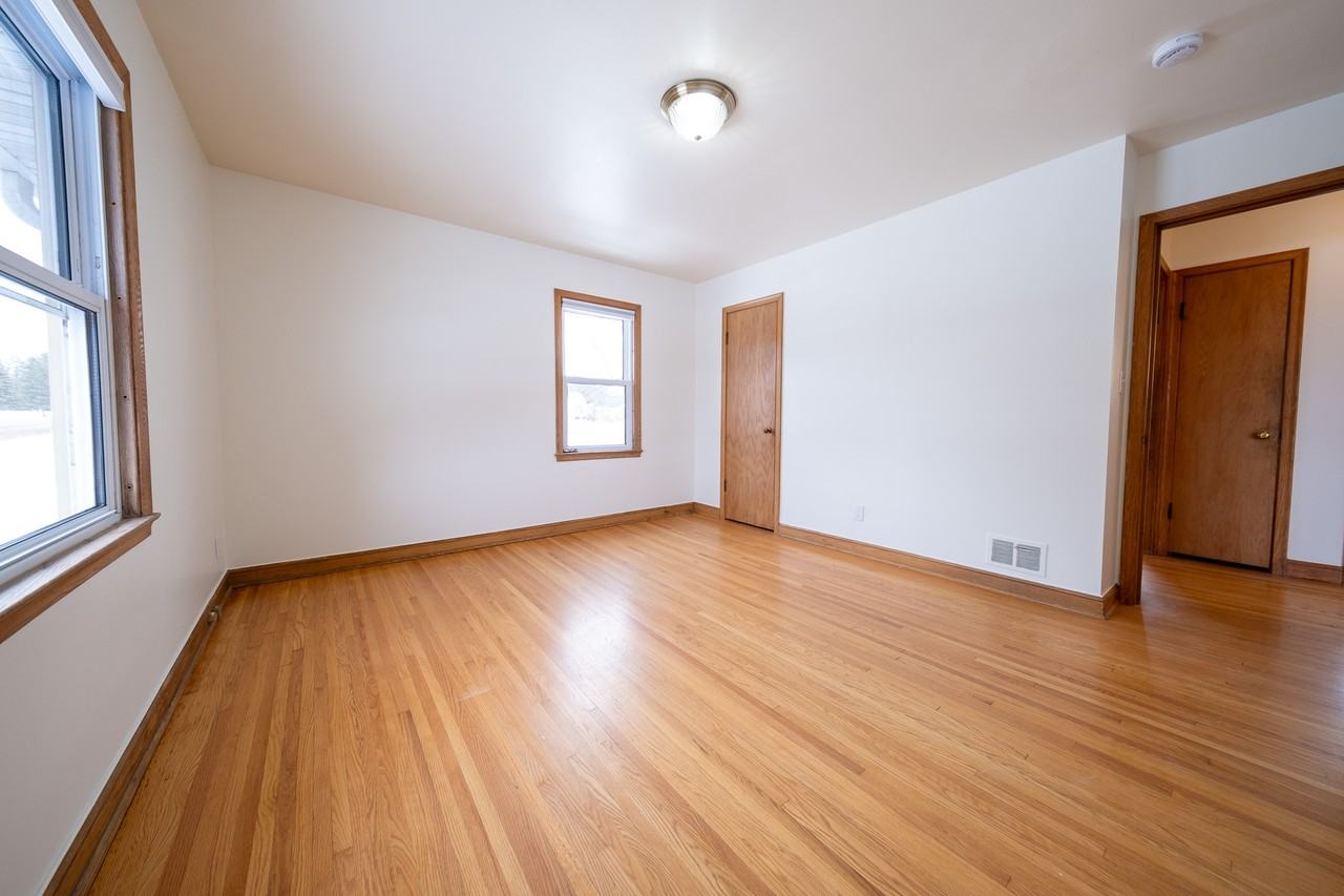 22925 Oakdale Dr #1 - Photo 7 of 38