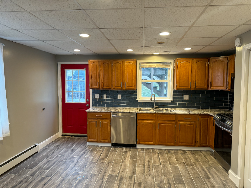 100 Nesbitt St #2 - Photo 5 of 12