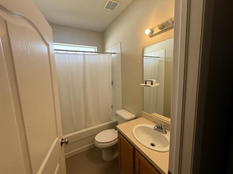 1106 Fennel Green Dr - Photo 7 of 18