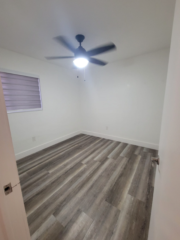 634 W 31st St #634 - Photo 7 of 7