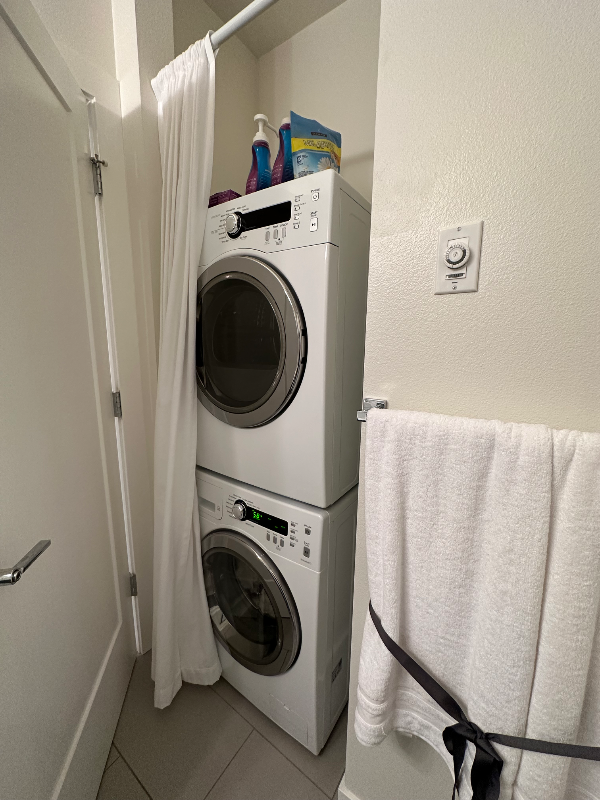 1541 14th Ave S #0C - Photo 6 of 12