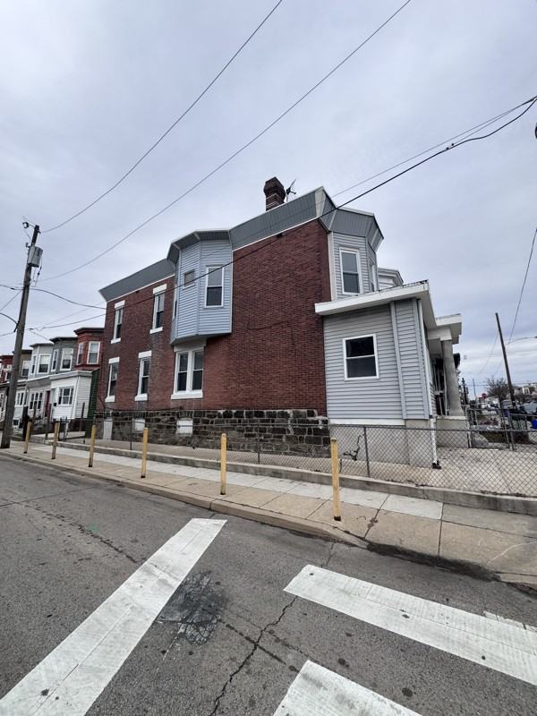 1623 S 53rd St - Photo 2 of 13