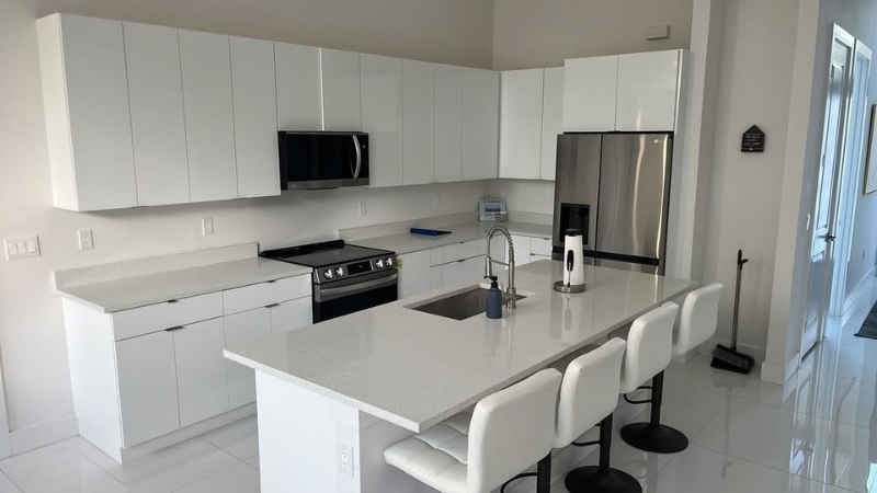 4320 30th Ave Se - Photo 7 of 18