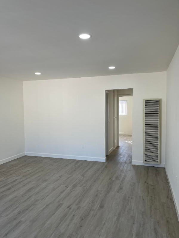 18371 Patterson Ln #4 - Photo 4 of 12